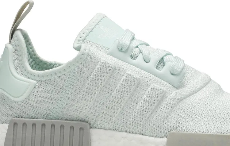 Adidas Wmns NMD R1 sneakers, grey/mint