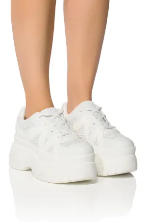 AZALEA WANG JUTTA FLATFORM SNEAKER IN WHITE