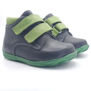 Boys Double Velcro Shoe In Green