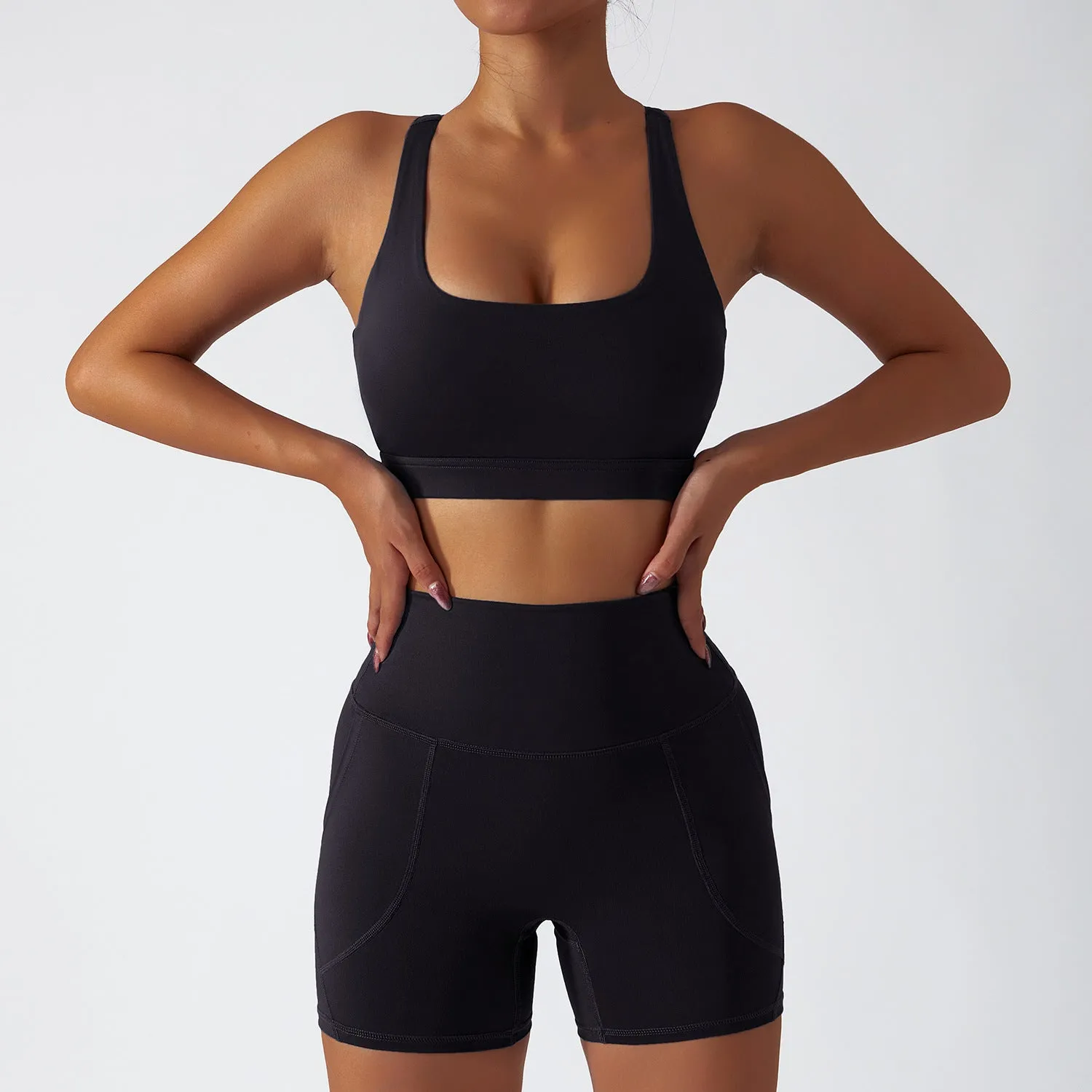 breathable waist-hip short workout sets