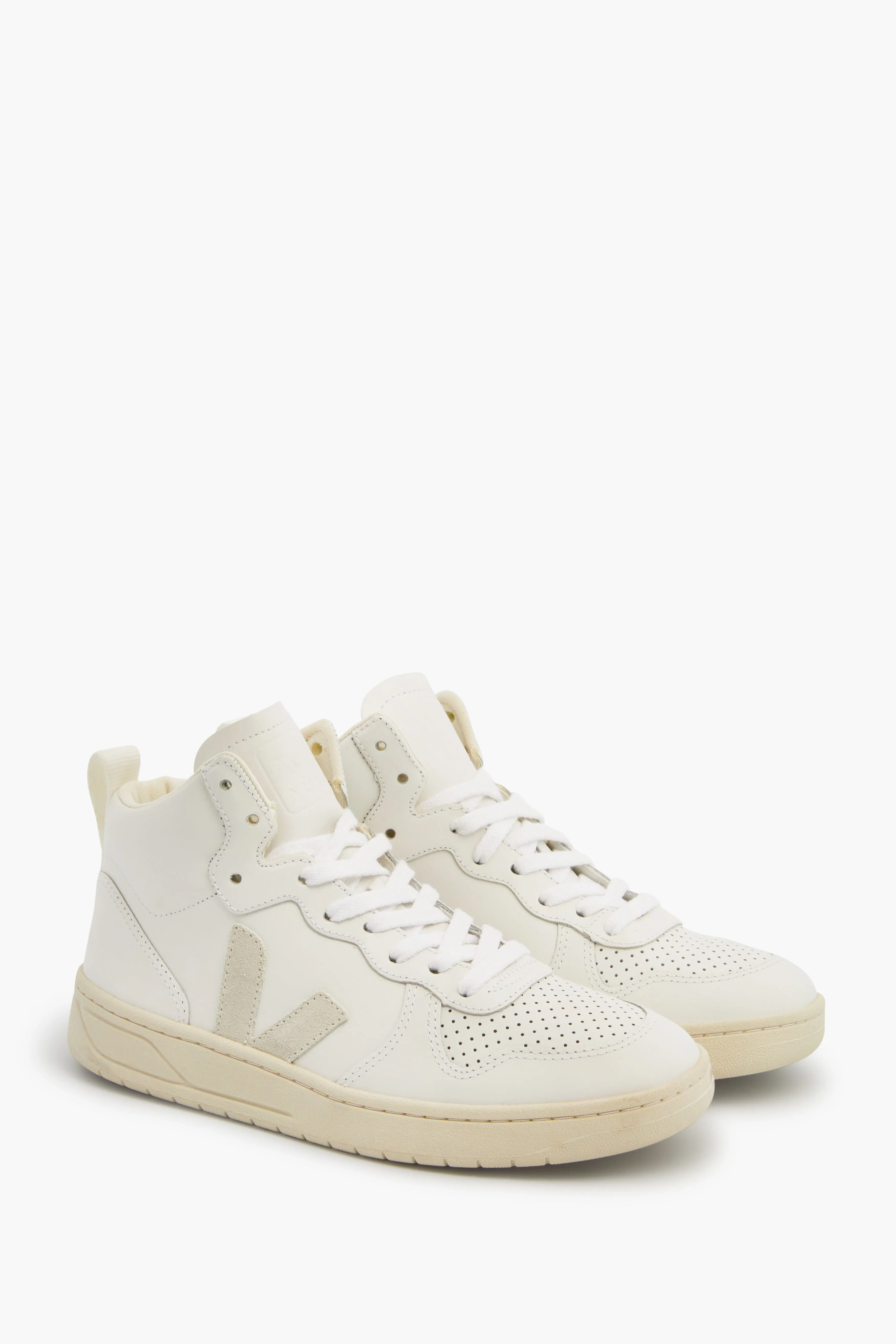 Extra-White Natural V-15 Sneakers