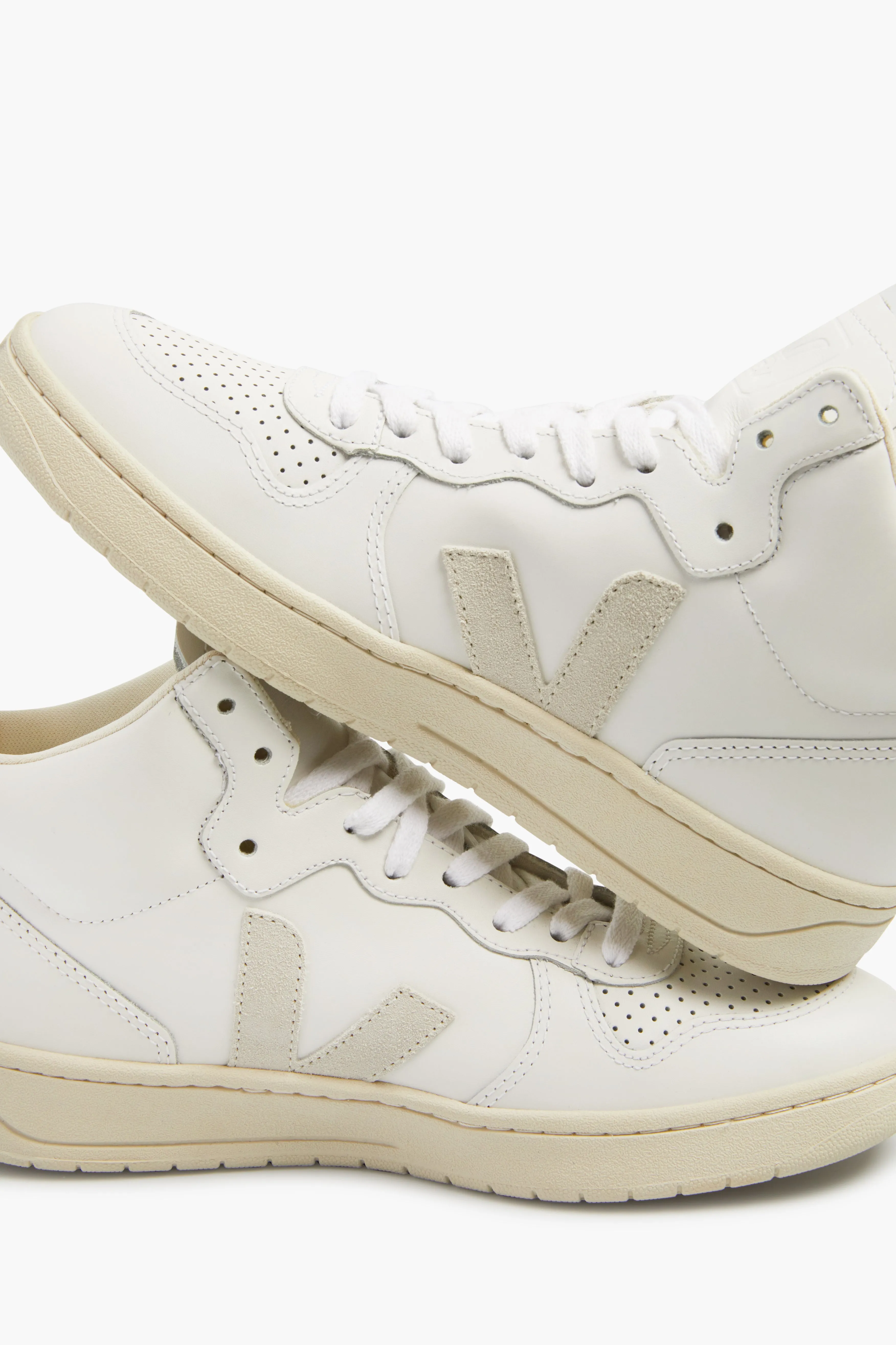 Extra-White Natural V-15 Sneakers