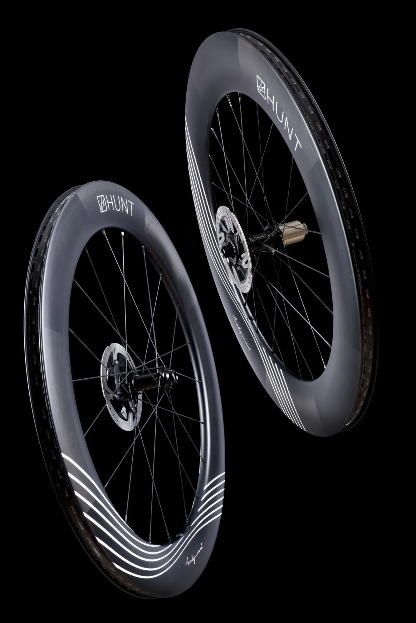 HUNT 8387 Aerodynamicist Carbon Disc Wheelset