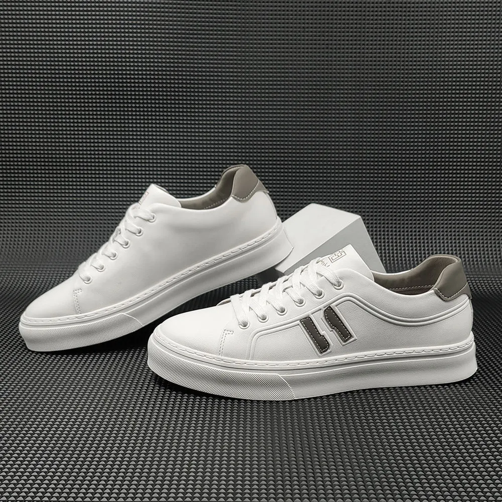 Men Minimalist Leather Flat Skate Sneakers