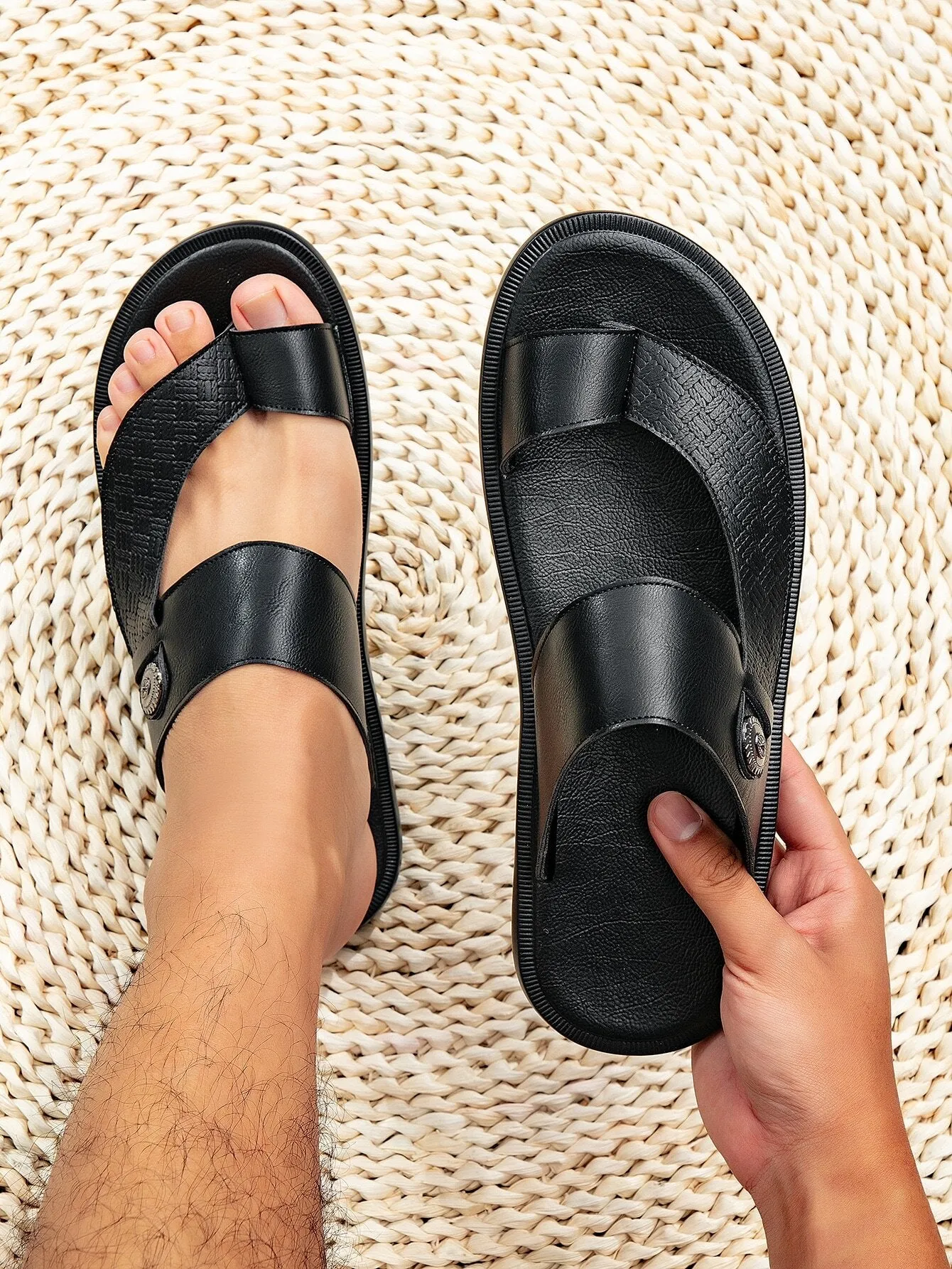 Men  Style Comfortable Casual Arabic Flip Flops