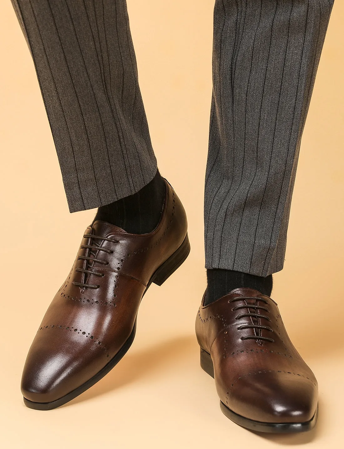 Men's Leather Oxfords Music Notation