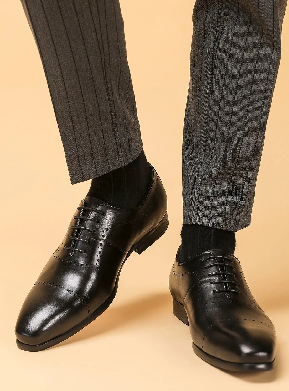 Men's Leather Oxfords Music Notation