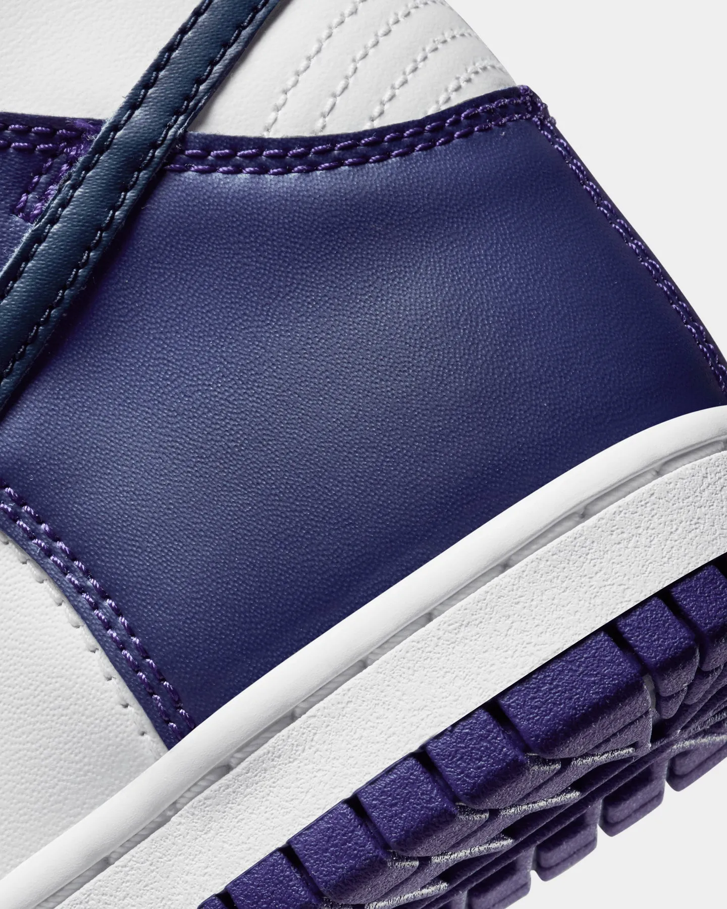 Nike Kid's Dunk Hi (GS) "Electro Purple" White/Midnight