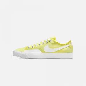 Nike | WMN'S SB BLZR COURT SKATE LIGHT CITRON