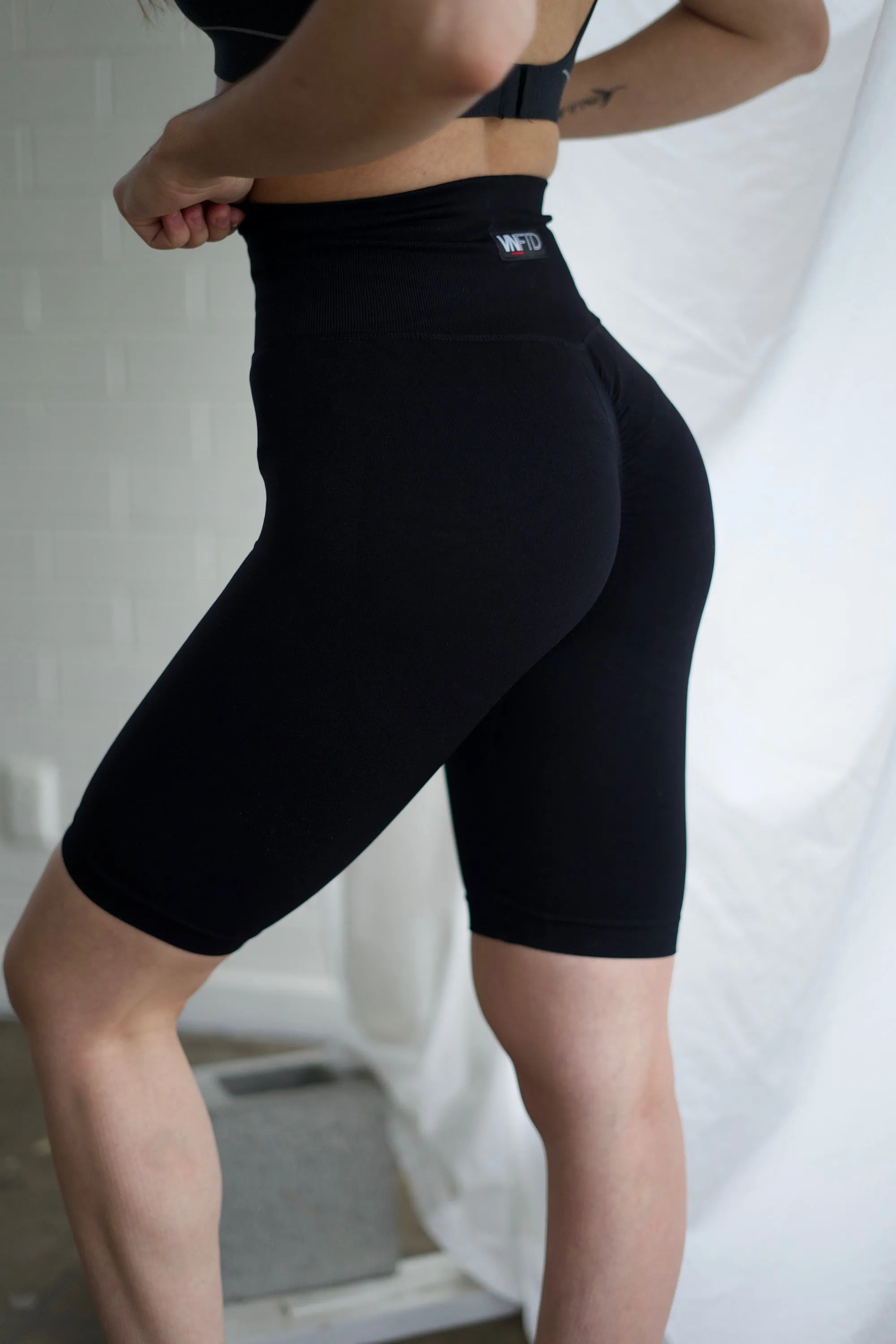 SCULPT BIKE SHORTS