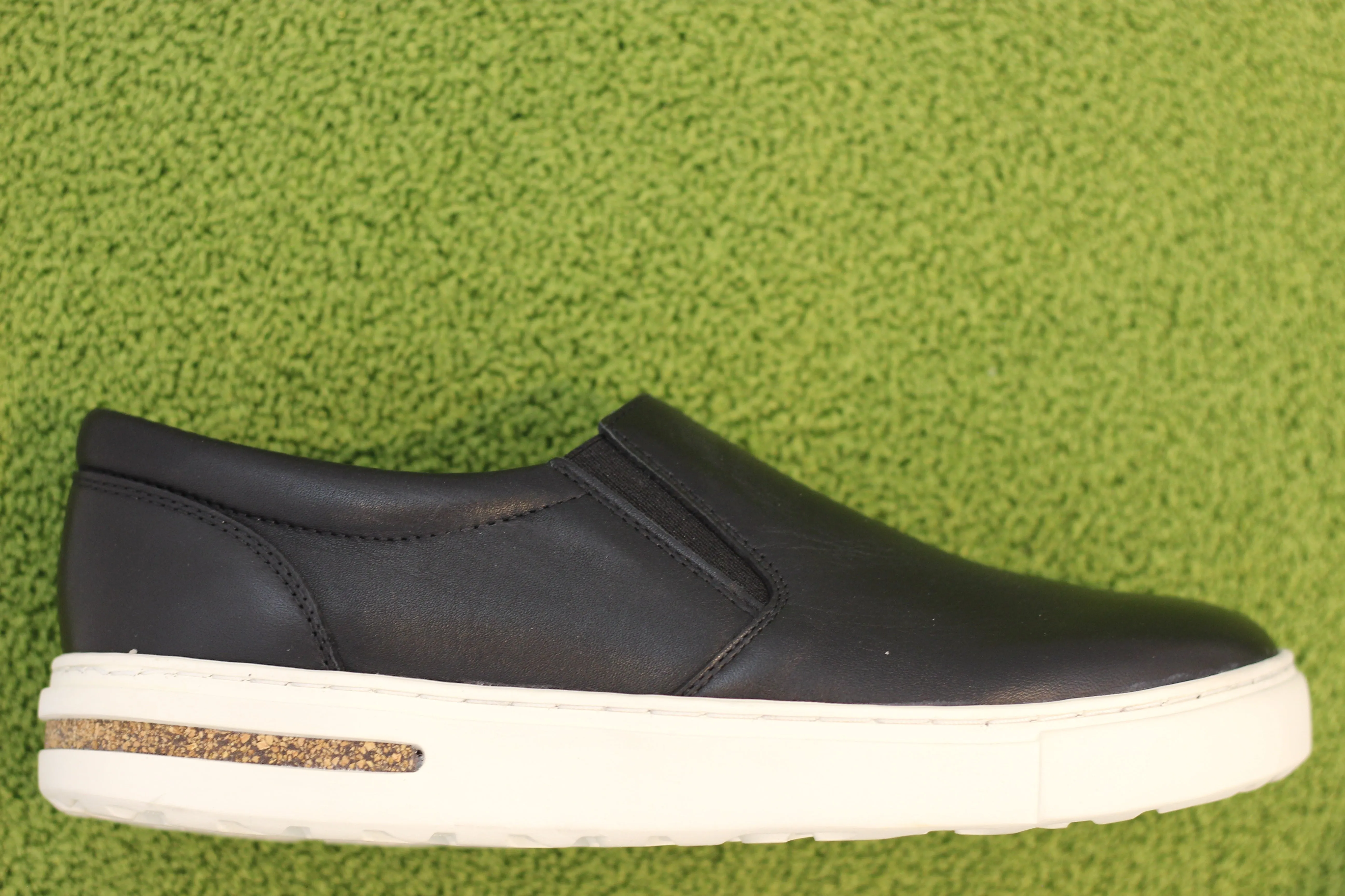 Women's Oswego Slip On - Black Leather