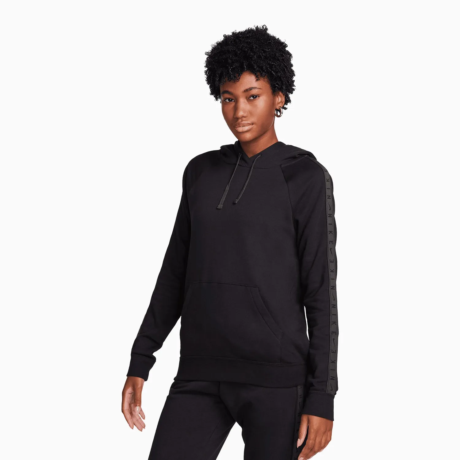 Women's Sportswear Essential Fleece Outfit